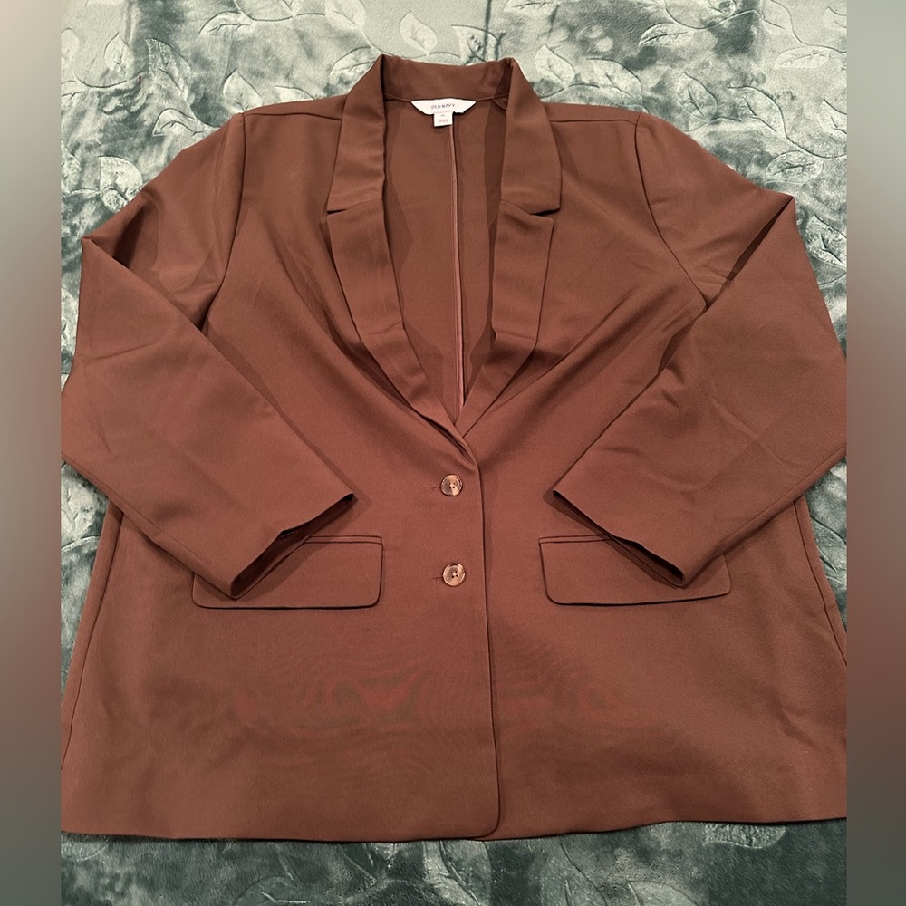 Elegant Brown Women's Blazer